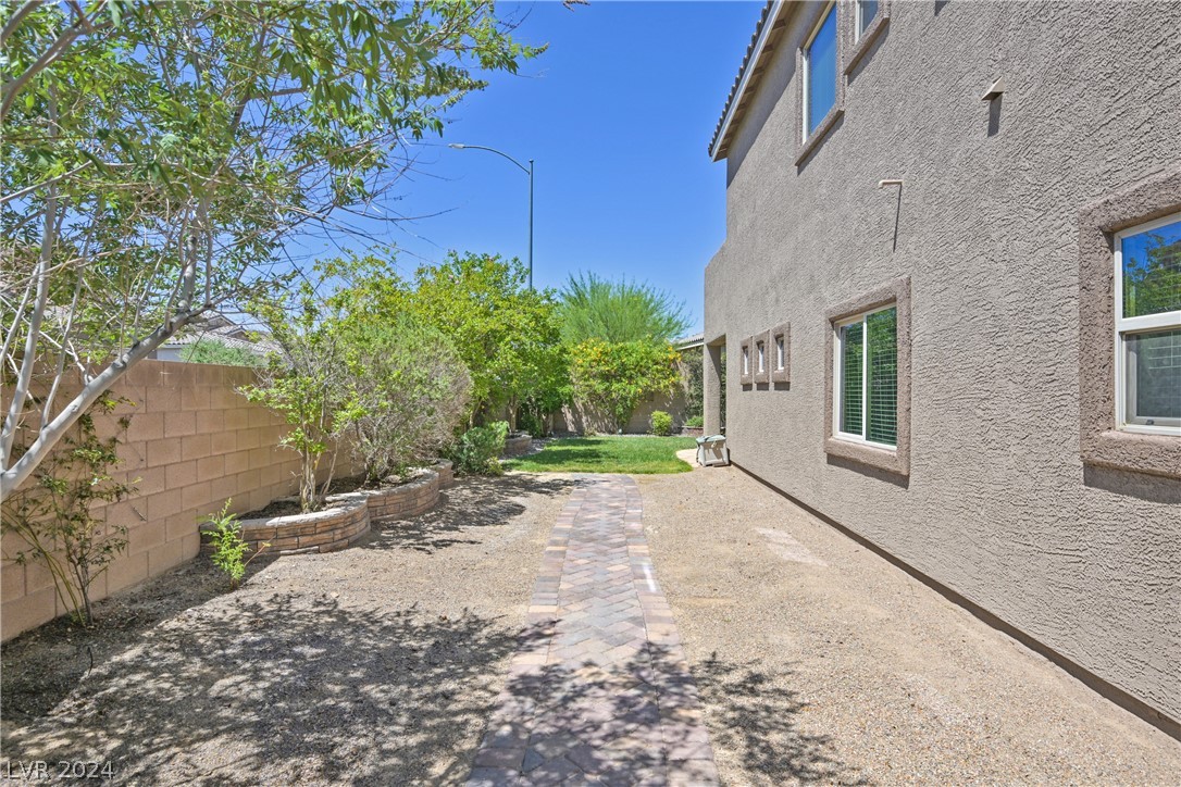 1650 Sedona Cliffs Avenue