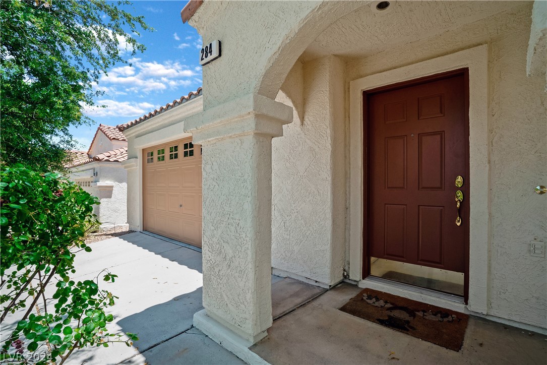 284 Spring Palms Street