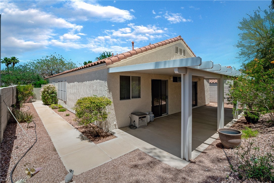 284 Spring Palms Street