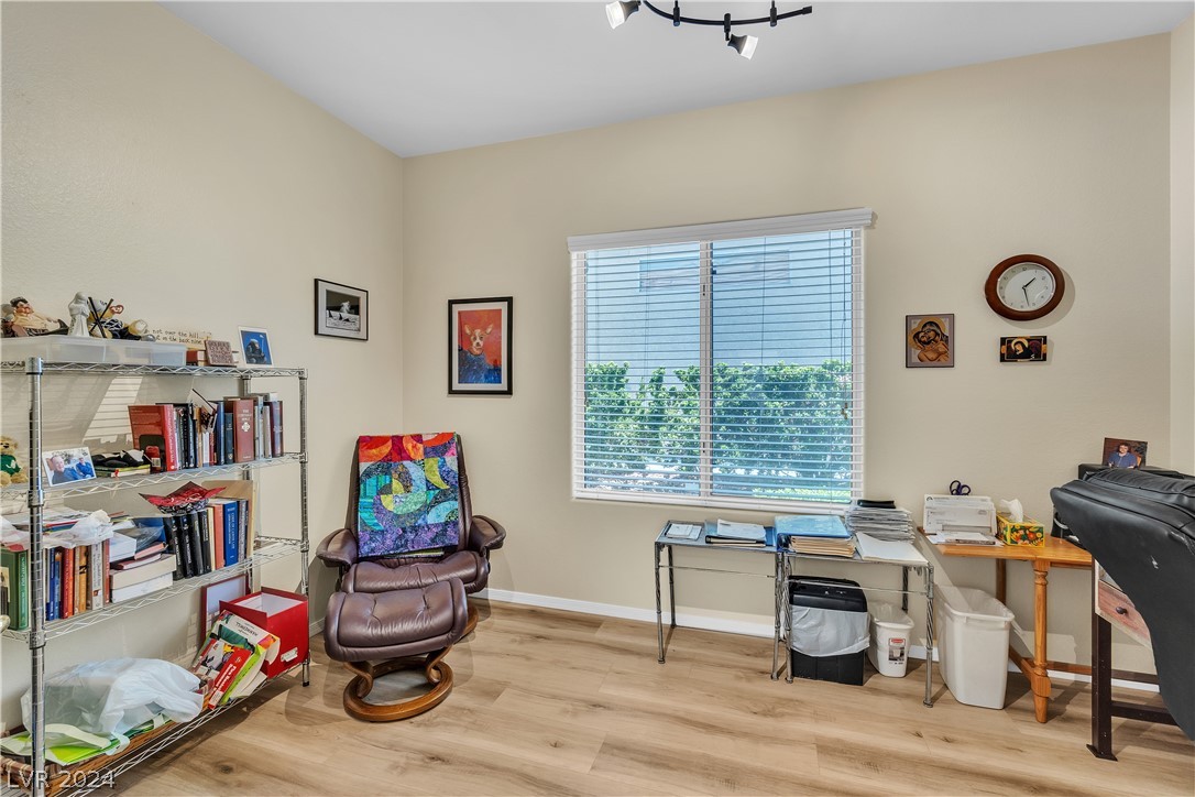 2755 Thunder Bay Avenue