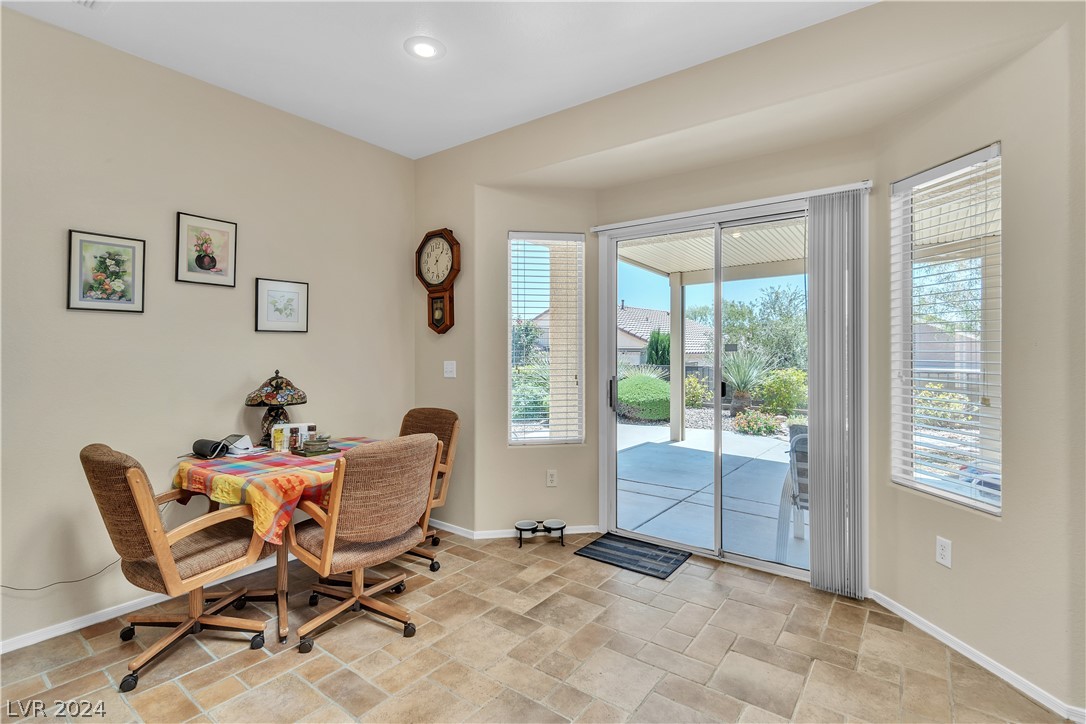 2755 Thunder Bay Avenue