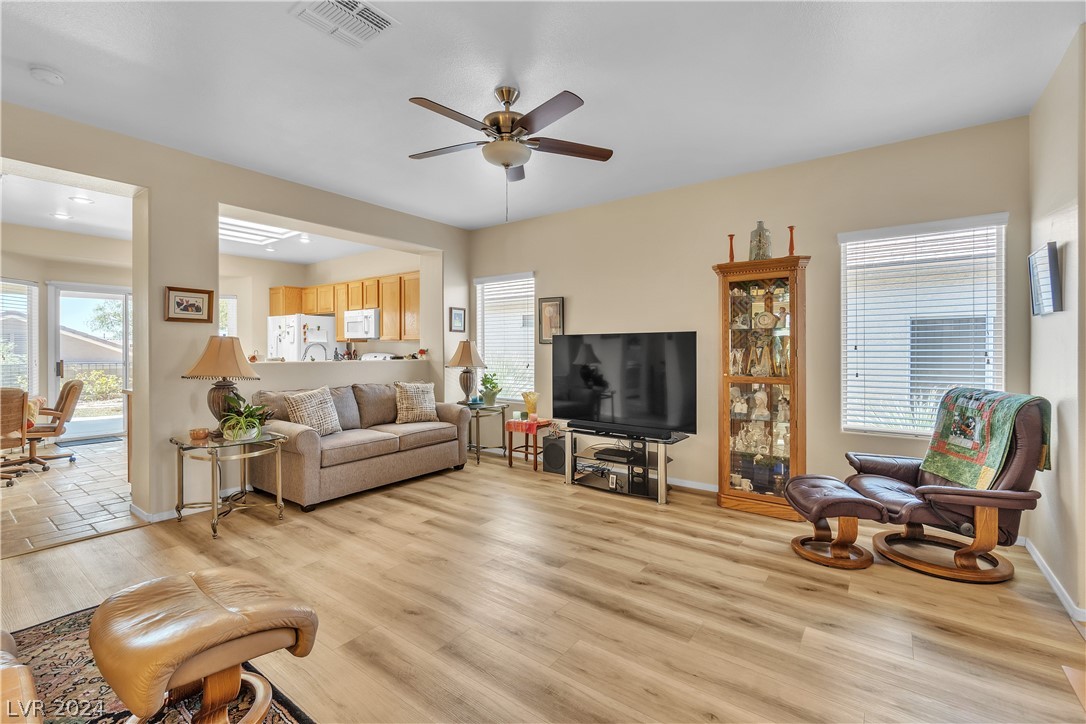 2755 Thunder Bay Avenue