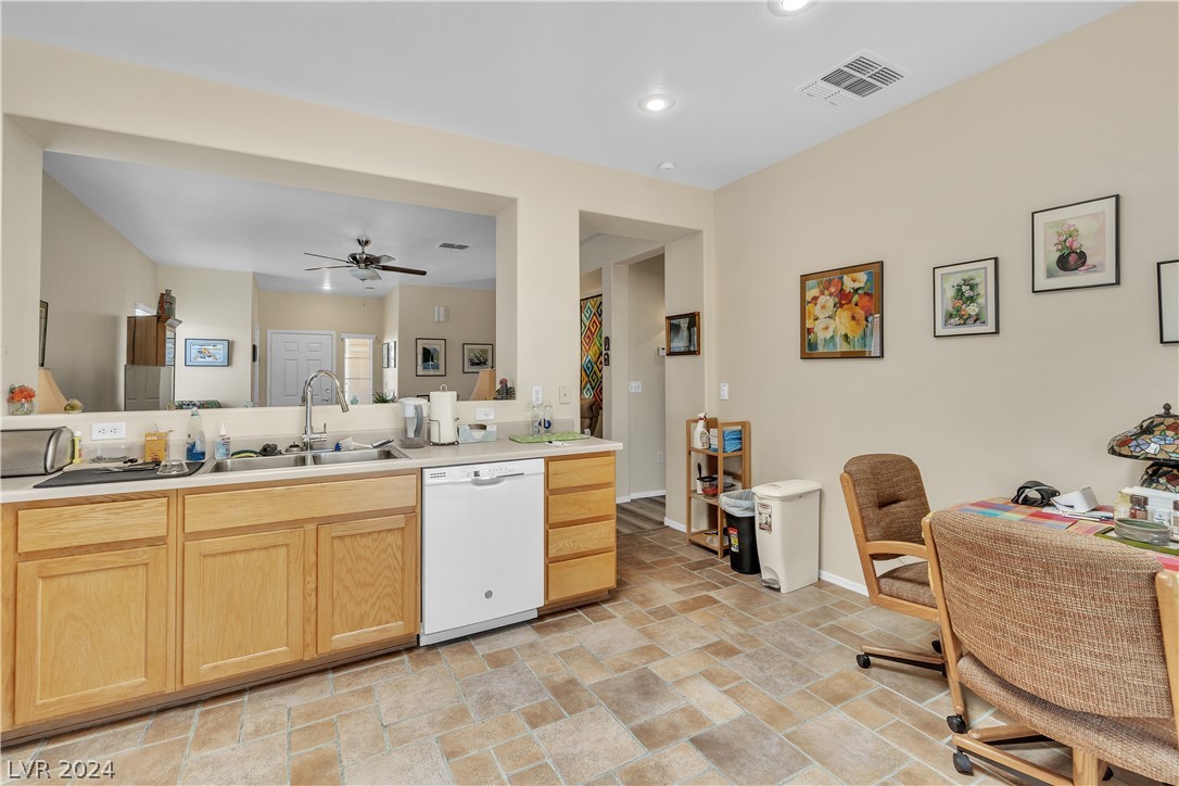 2755 Thunder Bay Avenue