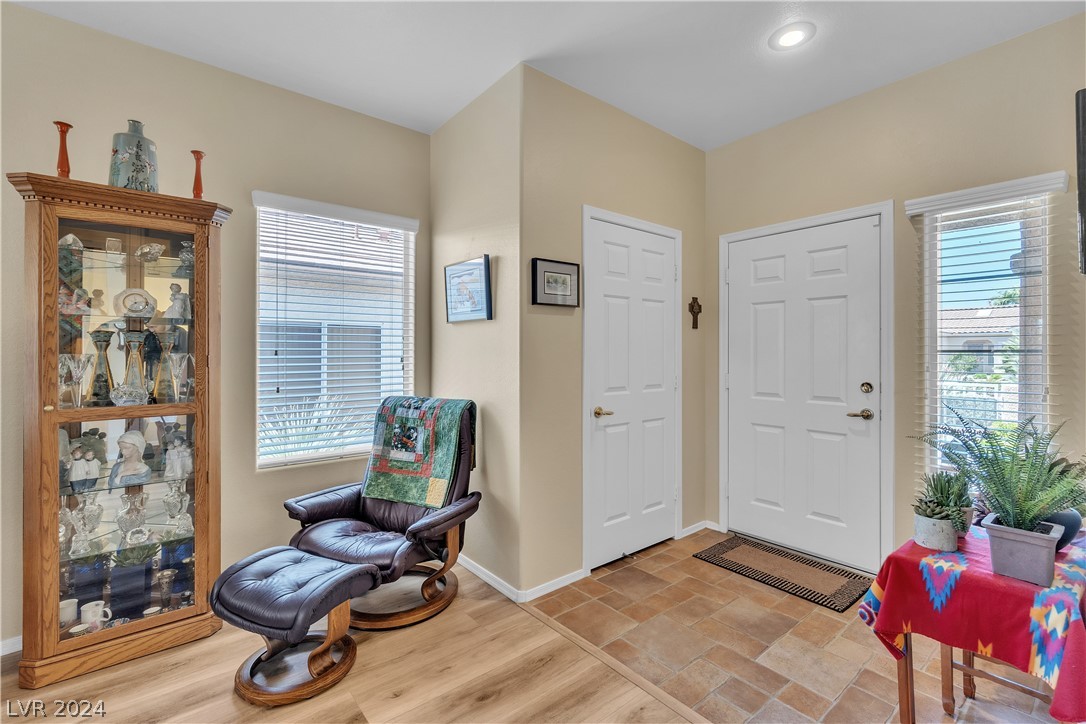 2755 Thunder Bay Avenue