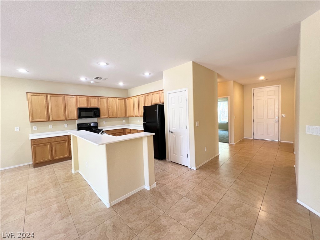 2219 Carrizo Way