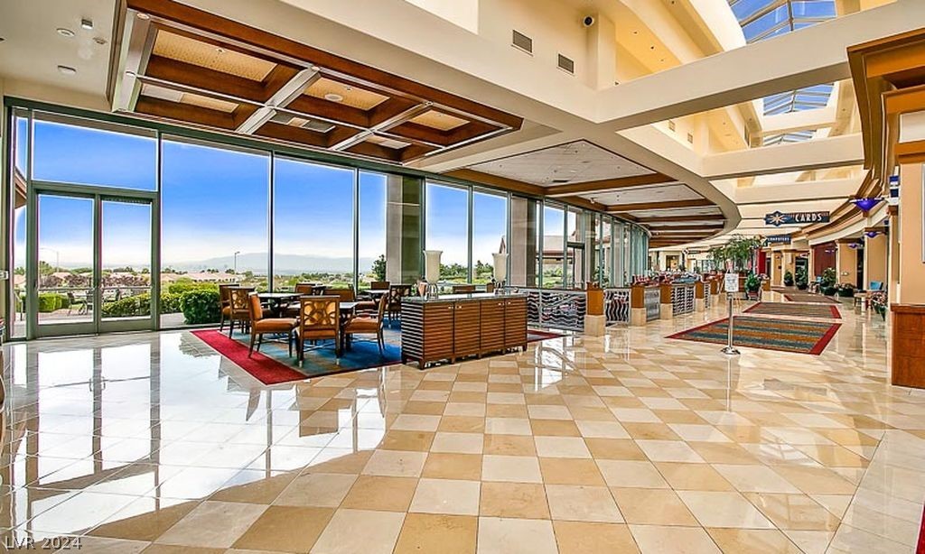 2219 Carrizo Way