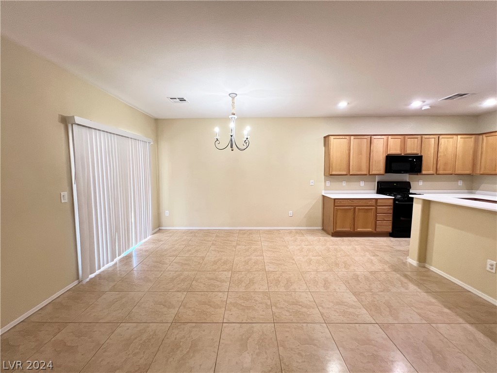 2219 Carrizo Way