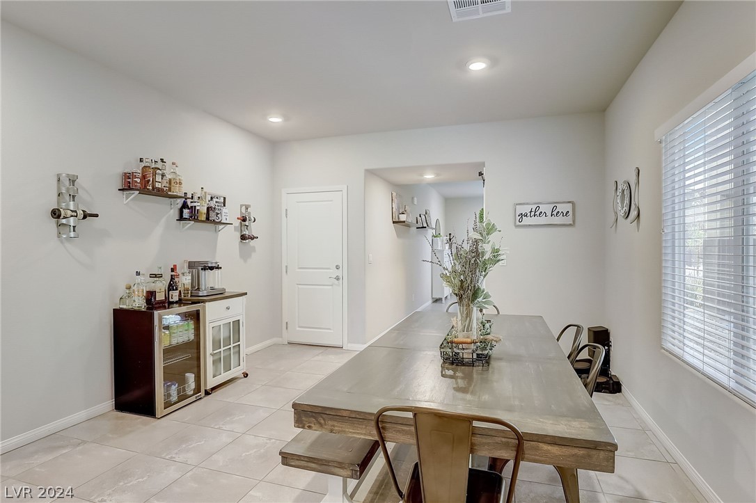 4043 Beech Fern Avenue