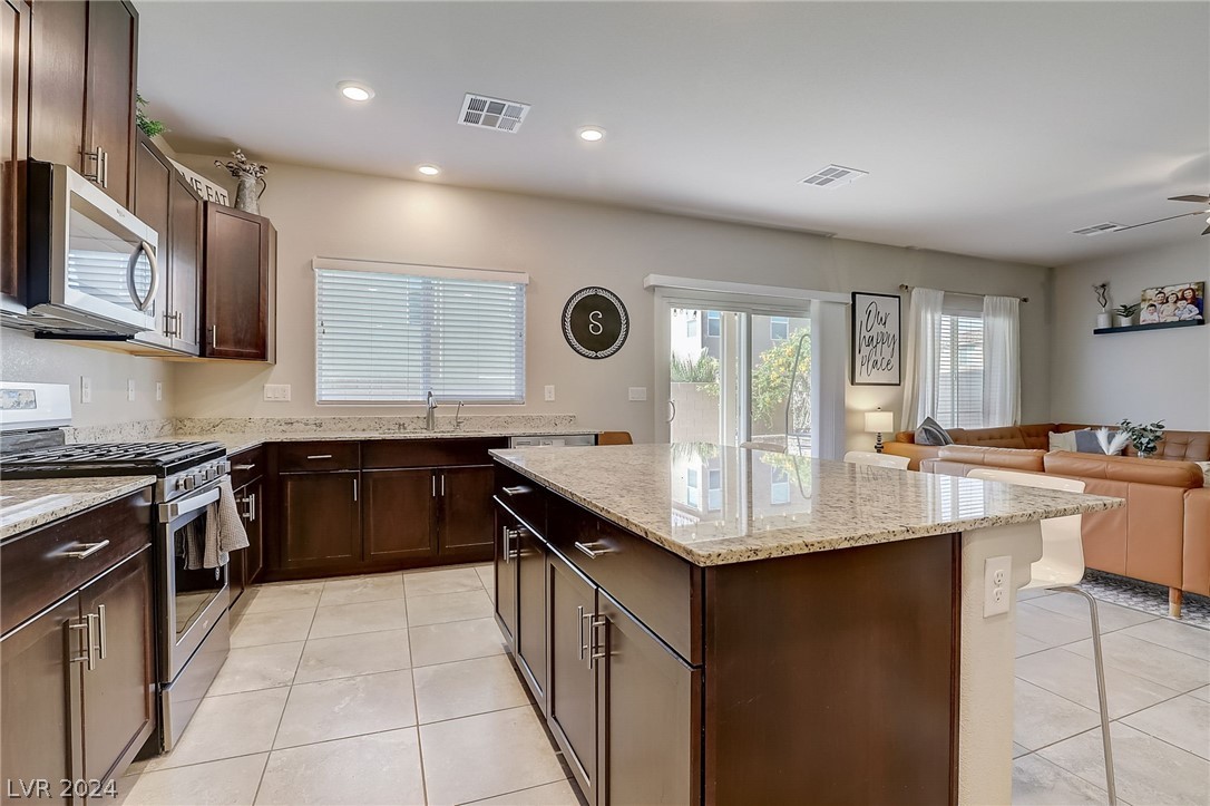4043 Beech Fern Avenue