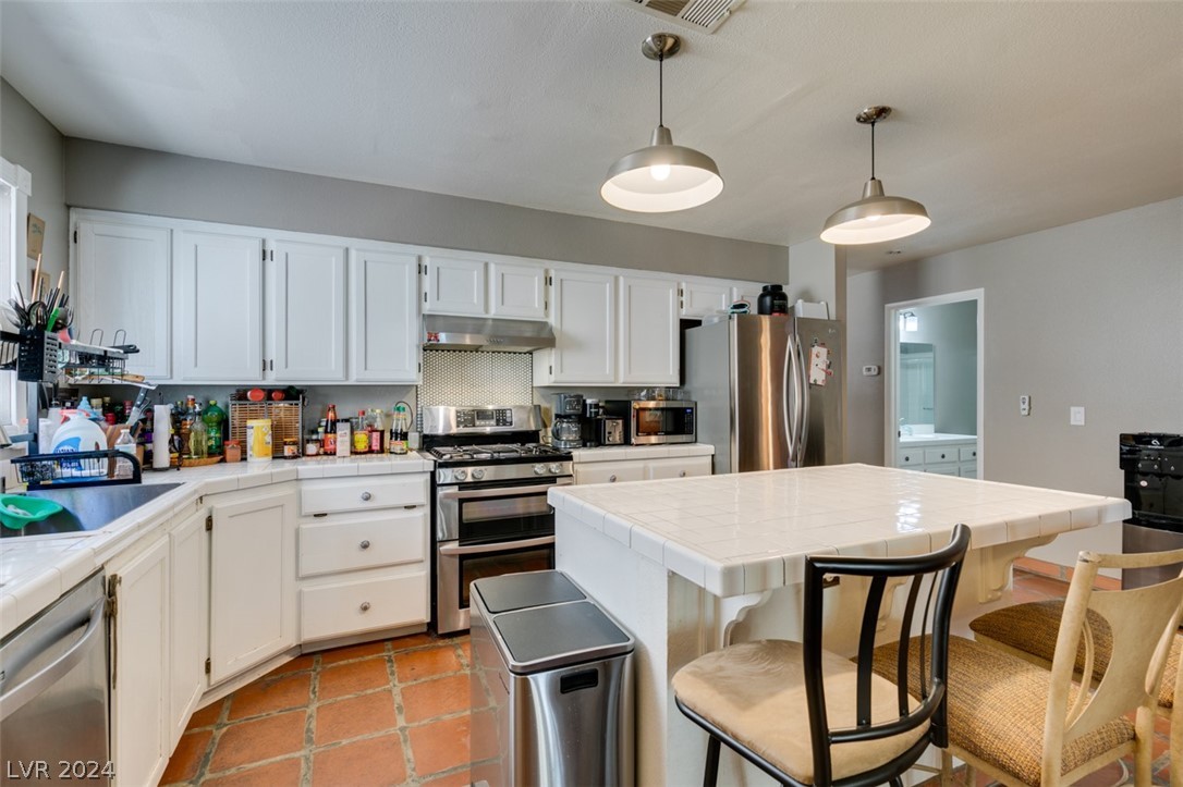 8364 Monico Valley Court