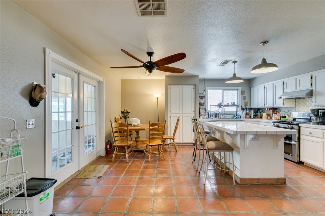 8364 Monico Valley Court