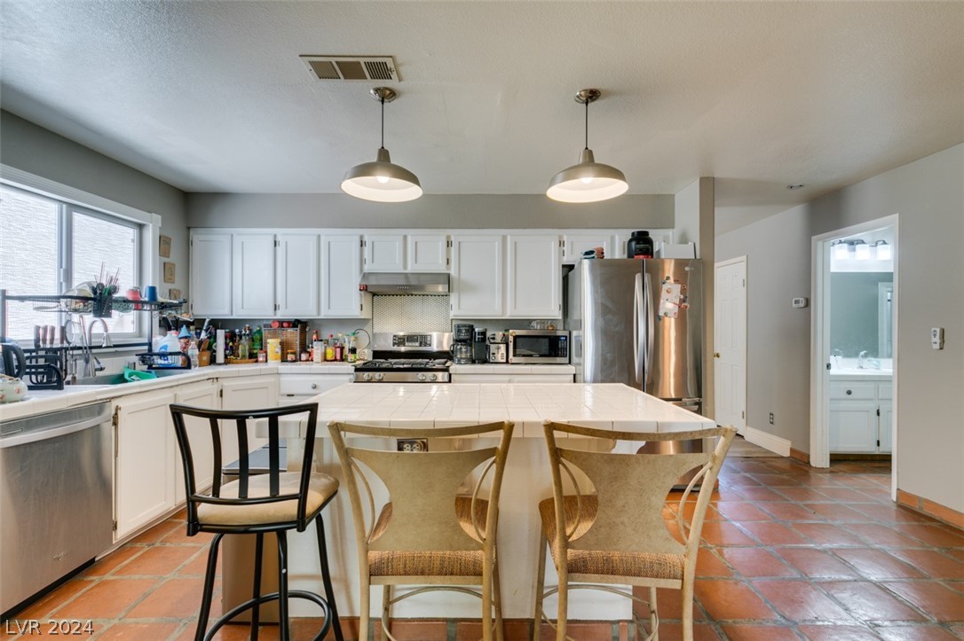 8364 Monico Valley Court