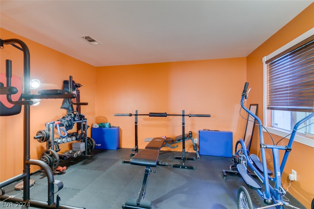 8364 Monico Valley Court