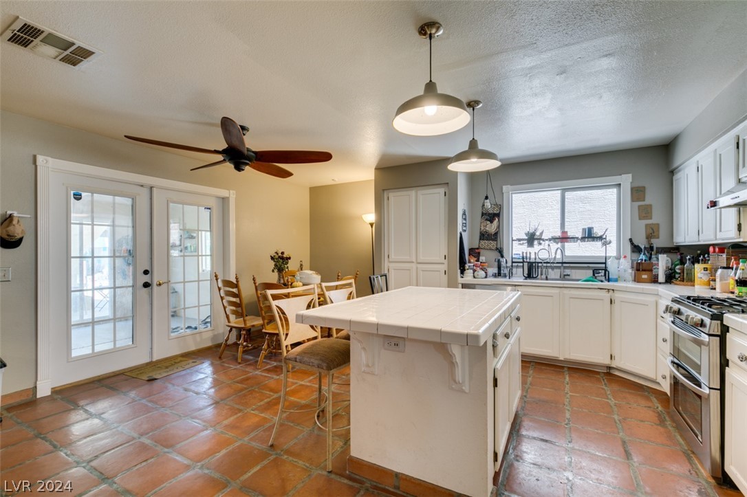 8364 Monico Valley Court