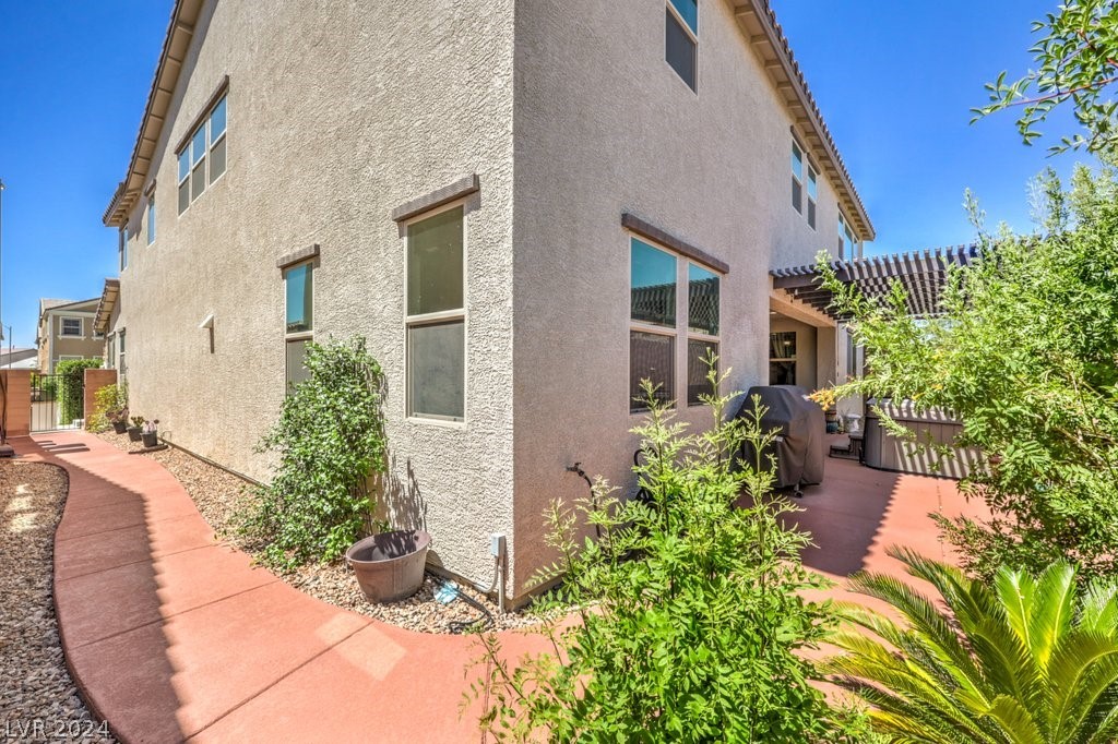 1024 Bluebird Ridge Court