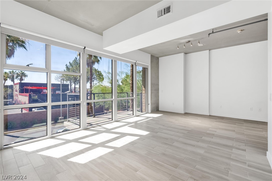 353 East Bonneville Avenue 247
