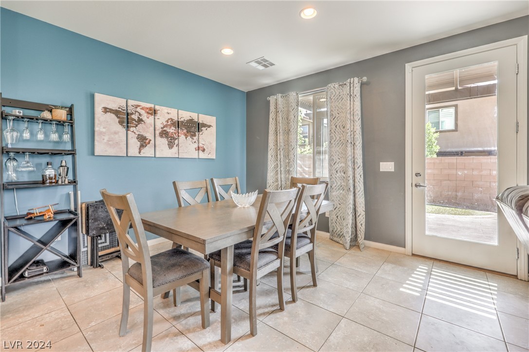 9286 White Sapphire Court