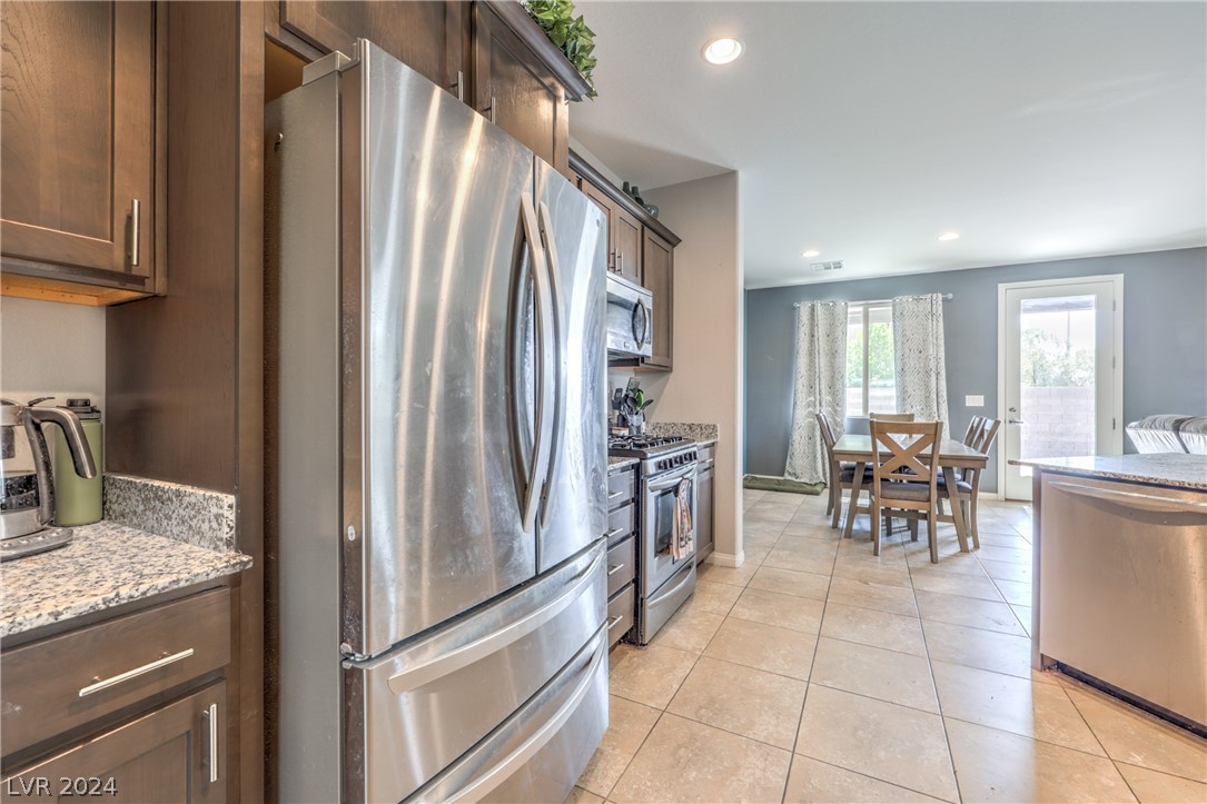 9286 White Sapphire Court