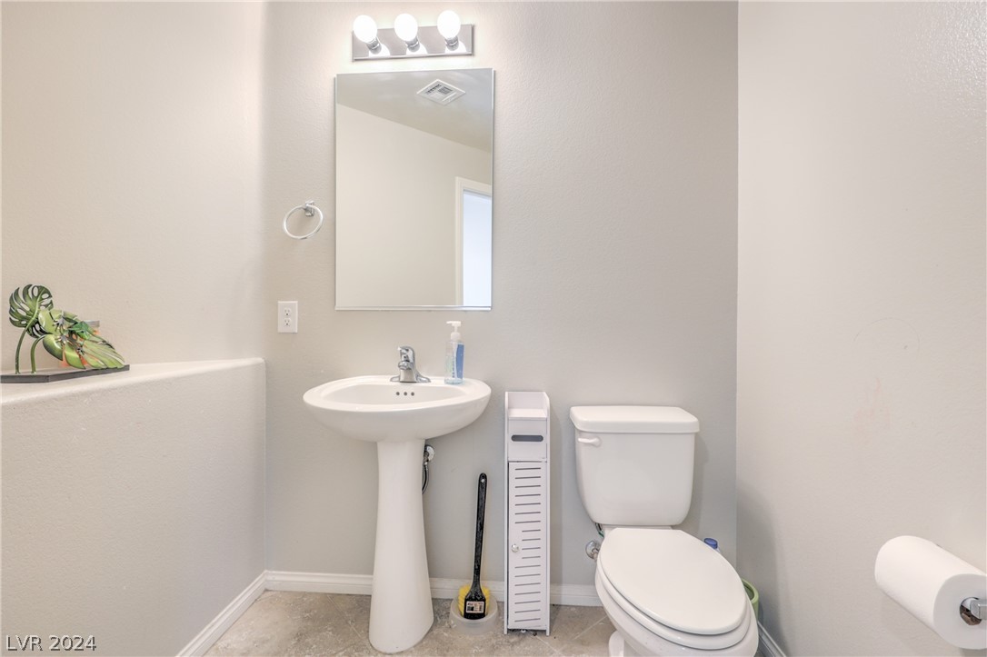 9286 White Sapphire Court