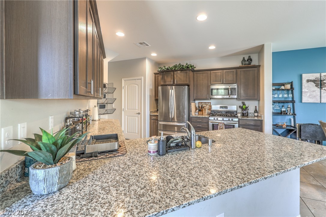 9286 White Sapphire Court