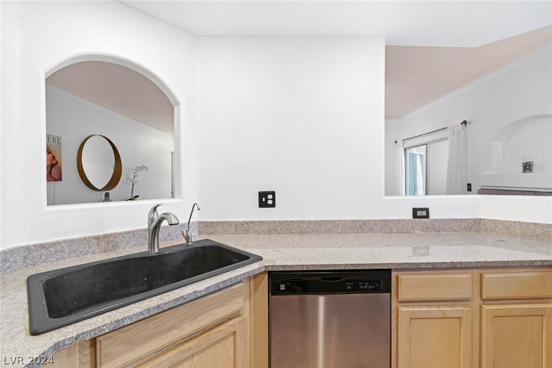 1704 Hills Of Red Drive 103