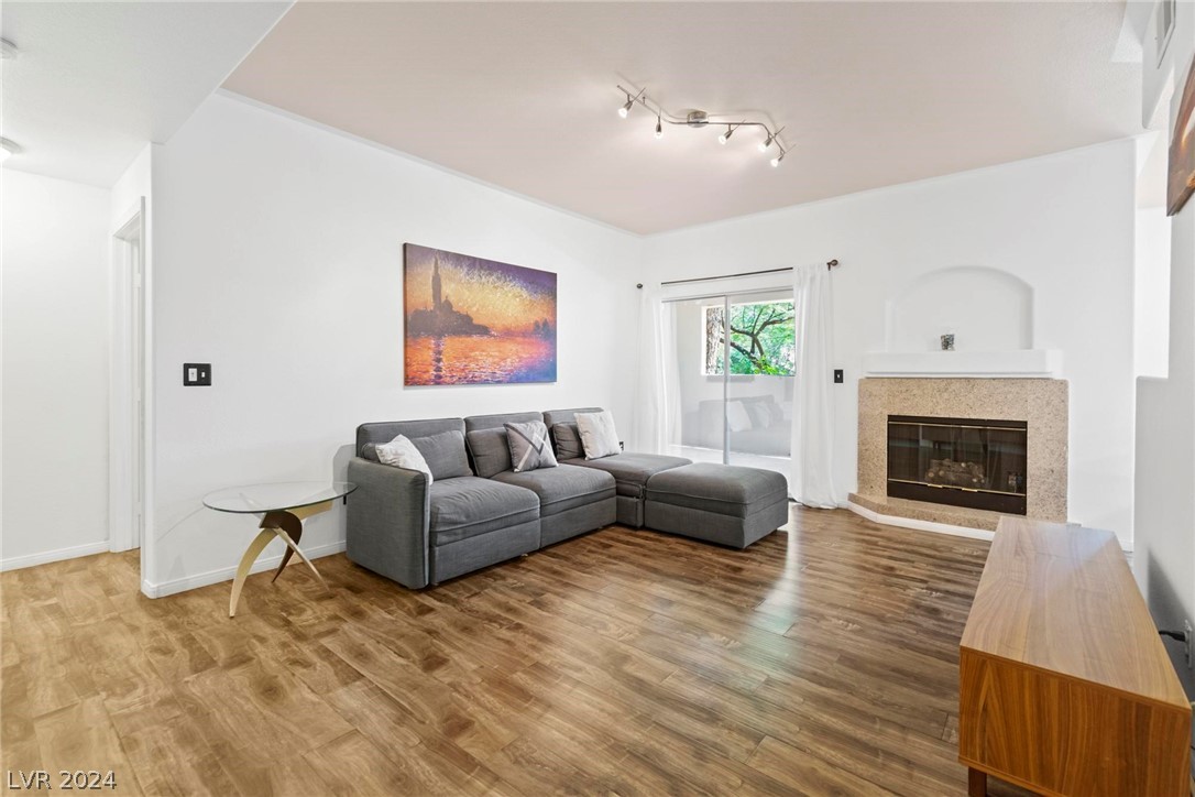 1704 Hills Of Red Drive 103
