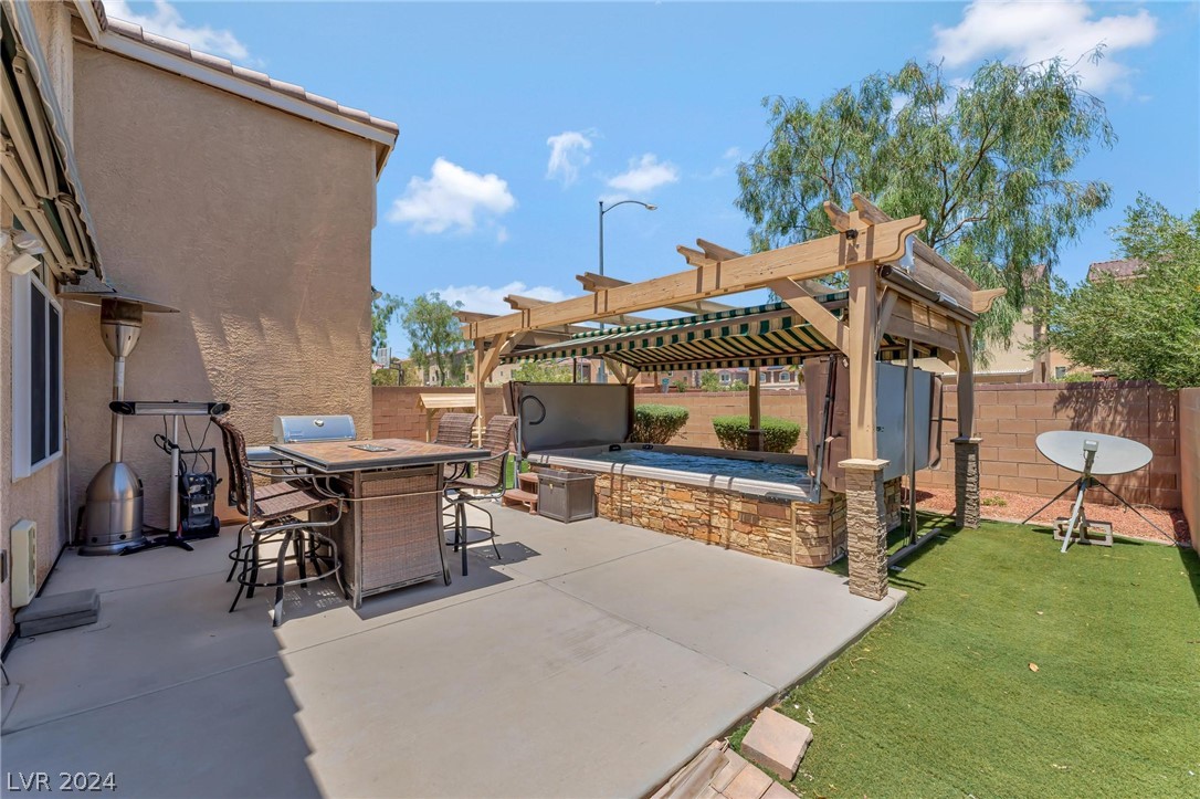 5892 Sierra Medina Avenue