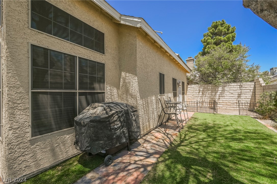 2600 Trotwood Lane