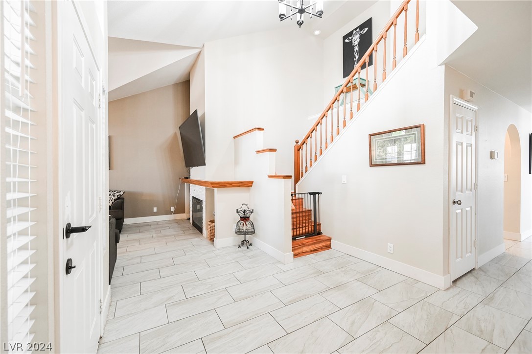 2600 Trotwood Lane