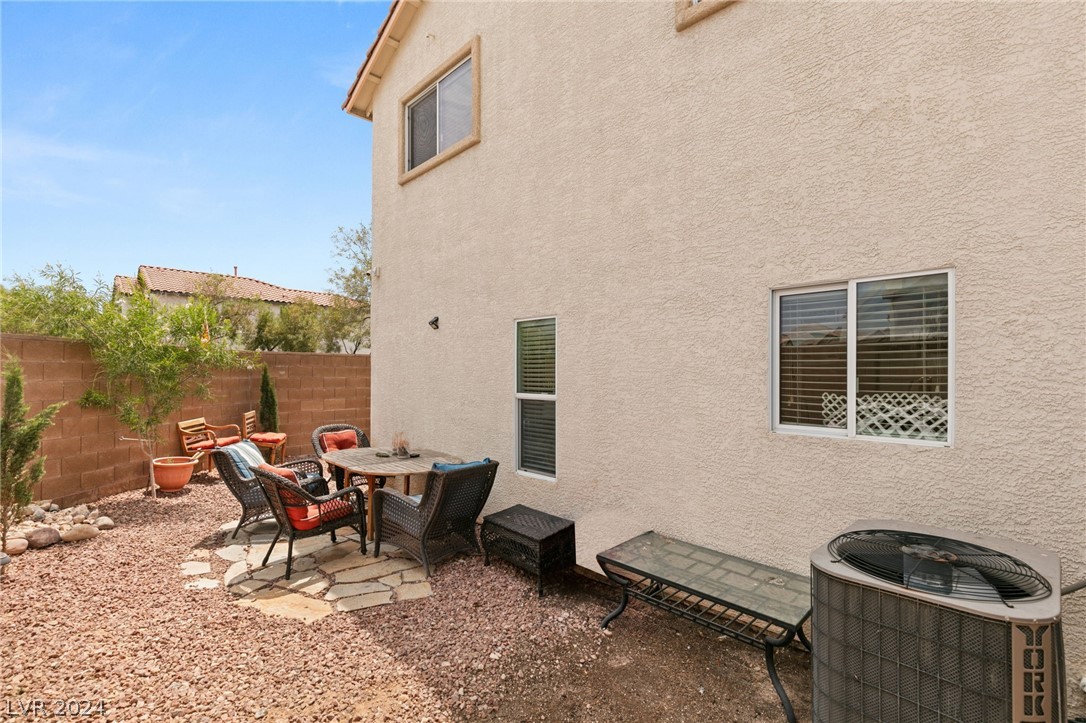 3314 Villa Fiori Avenue