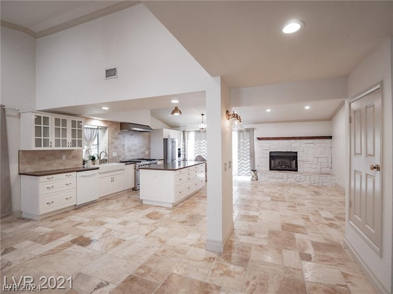 3233 Grey Dolphin Drive