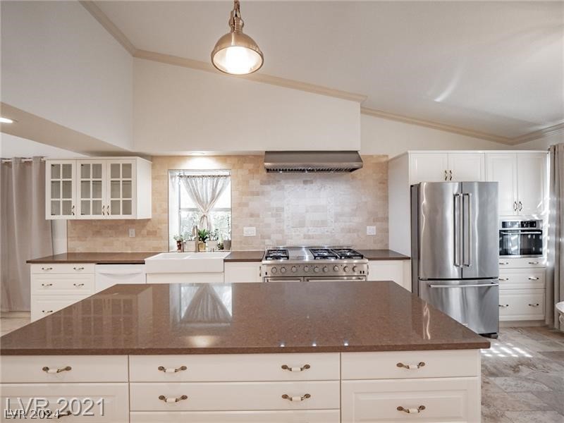 3233 Grey Dolphin Drive