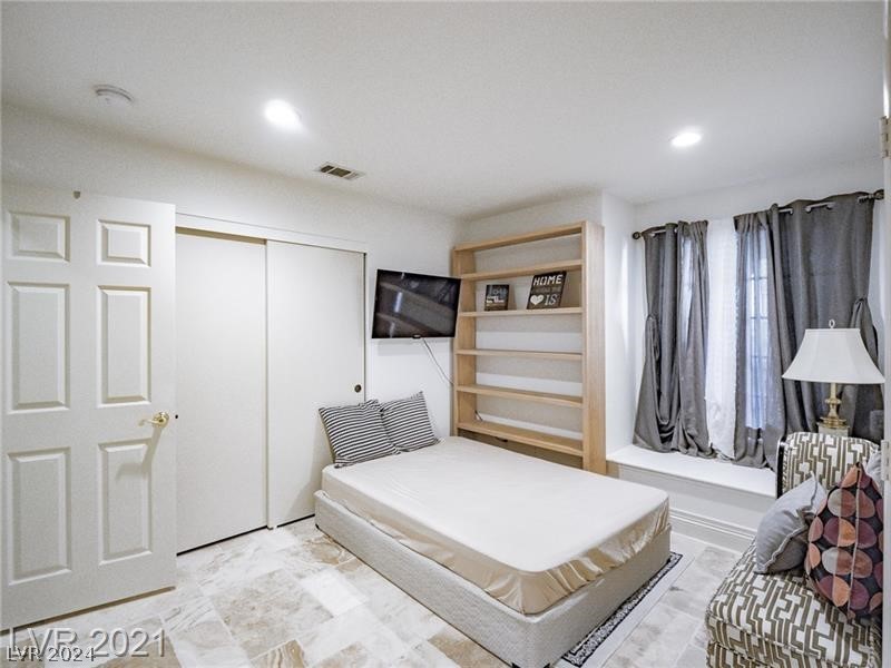 3233 Grey Dolphin Drive