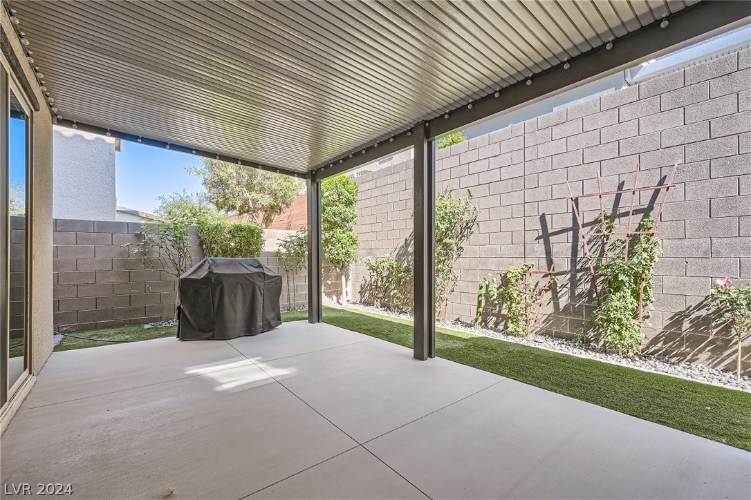 3237 Vittoria Avenue