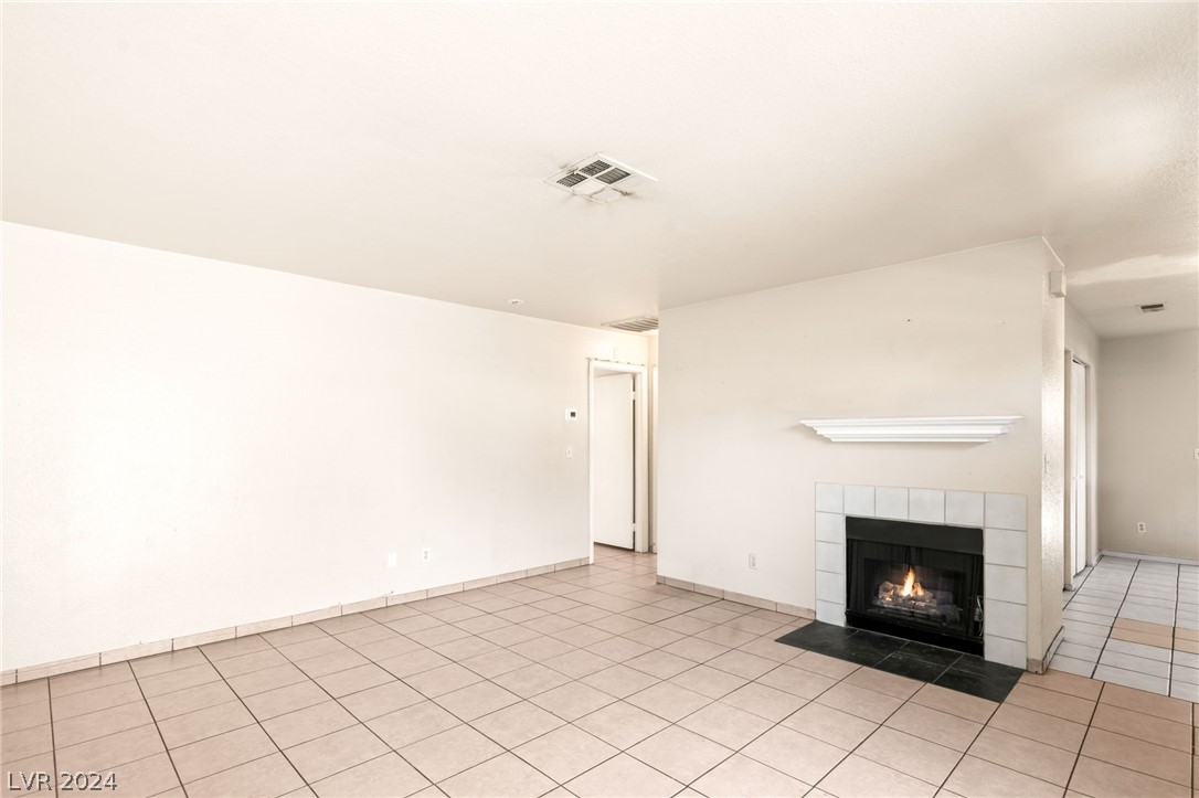 279 North Lamb Boulevard H