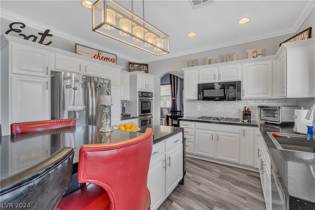 5781 Ivy Vine Court