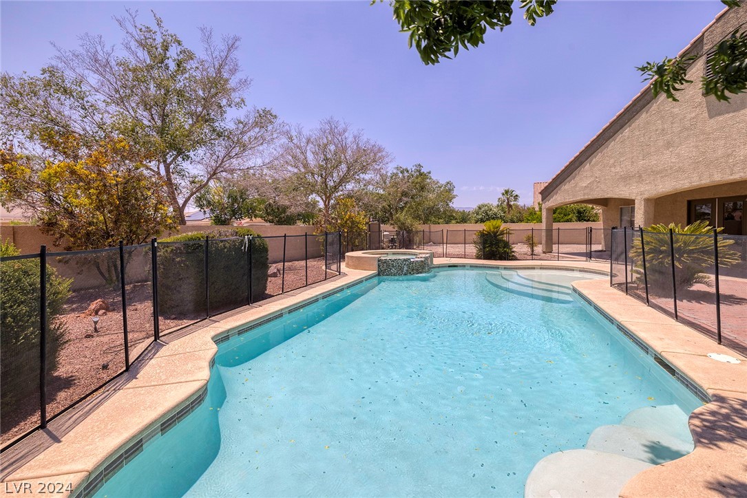 5201 Primrose Flower Avenue