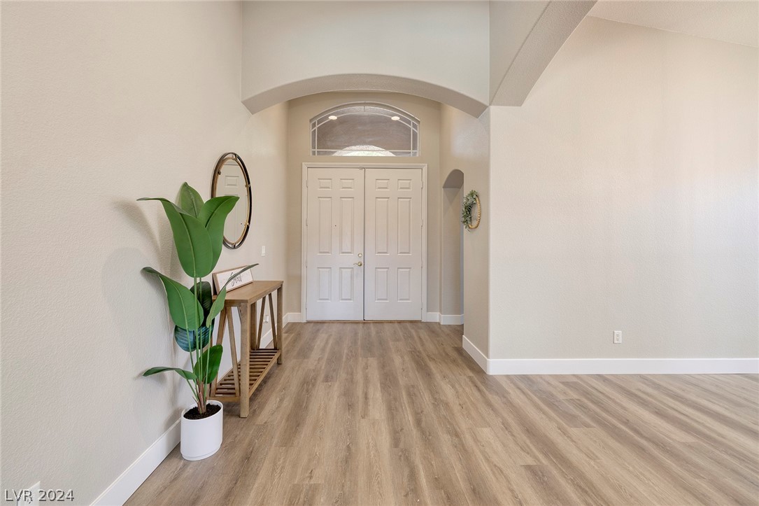 5201 Primrose Flower Avenue