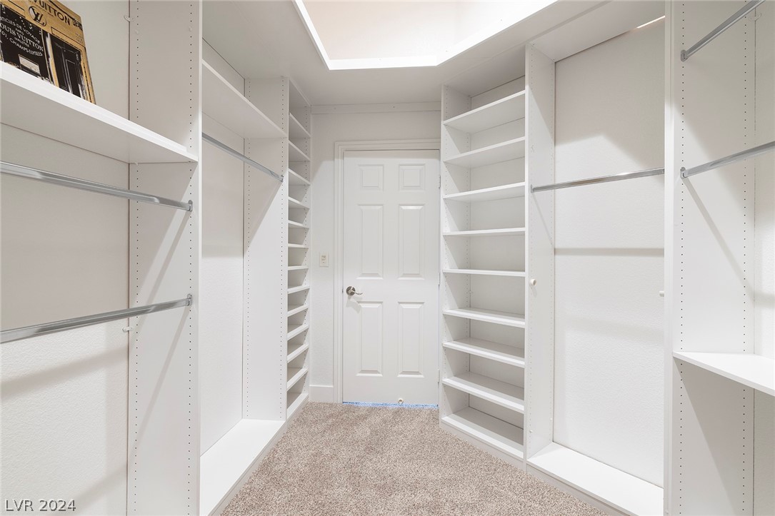 5201 Primrose Flower Avenue