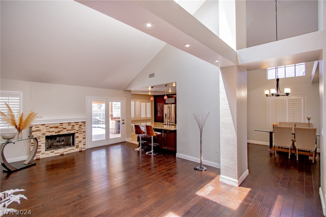 9713 Falling Star Avenue