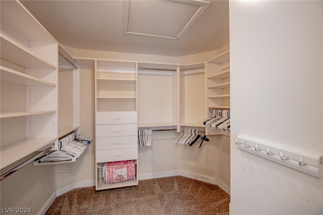 9713 Falling Star Avenue