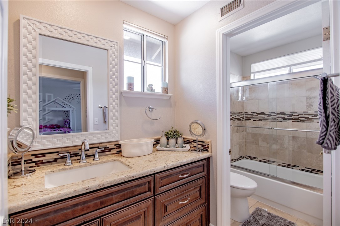 9713 Falling Star Avenue