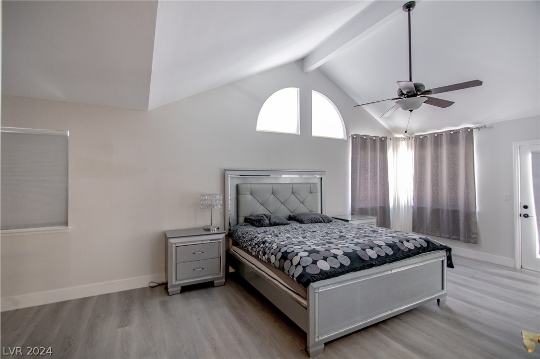 9713 Falling Star Avenue