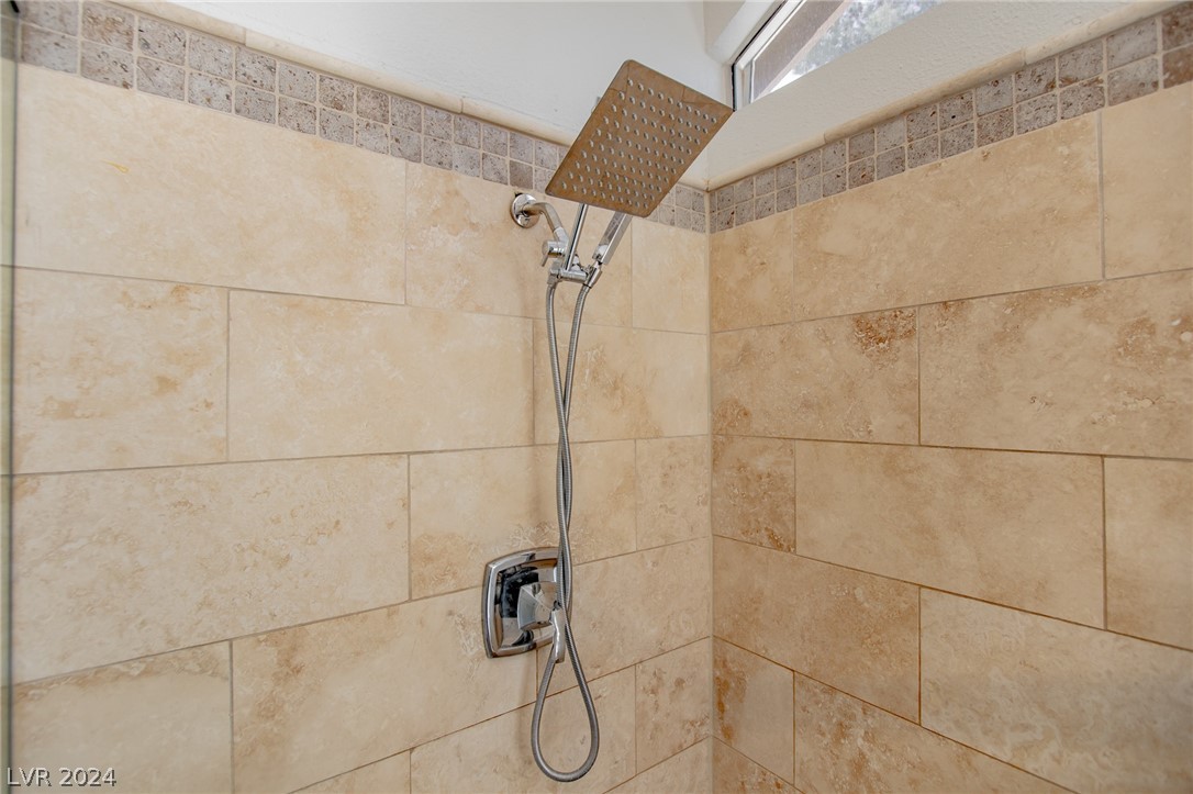 9713 Falling Star Avenue