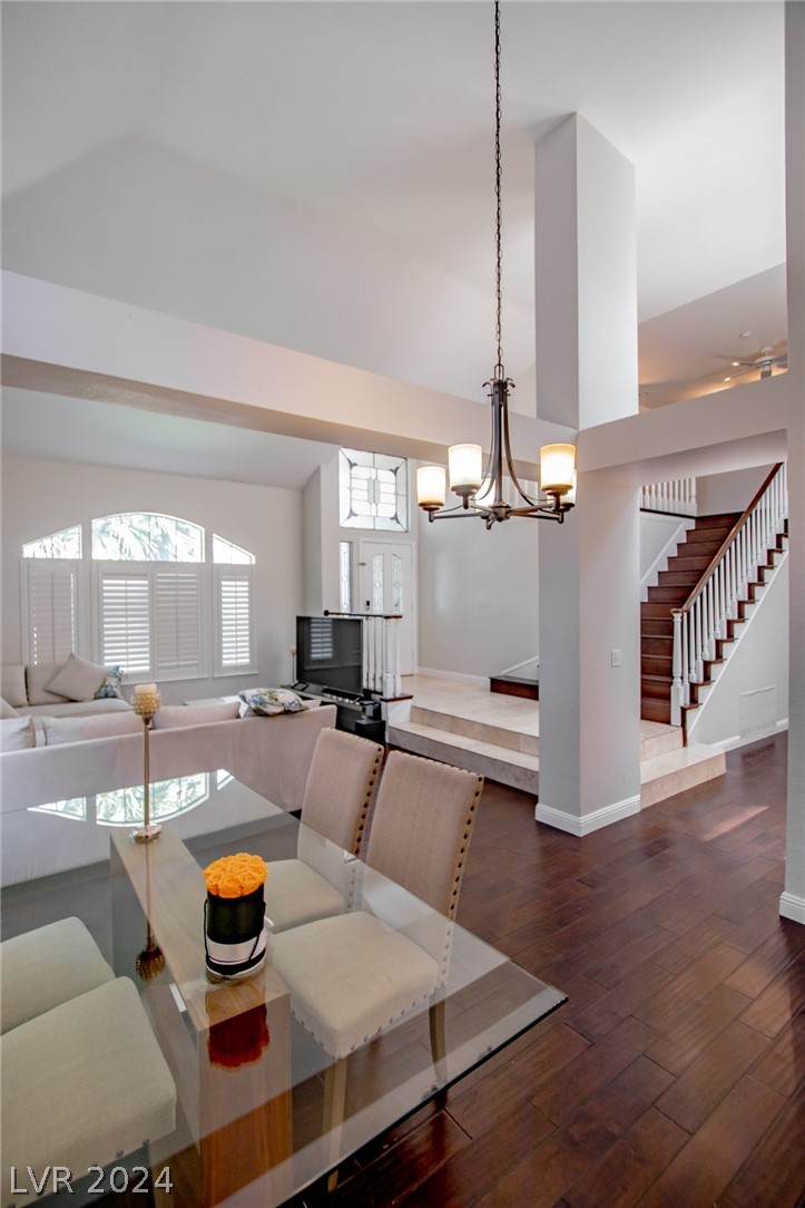 9713 Falling Star Avenue