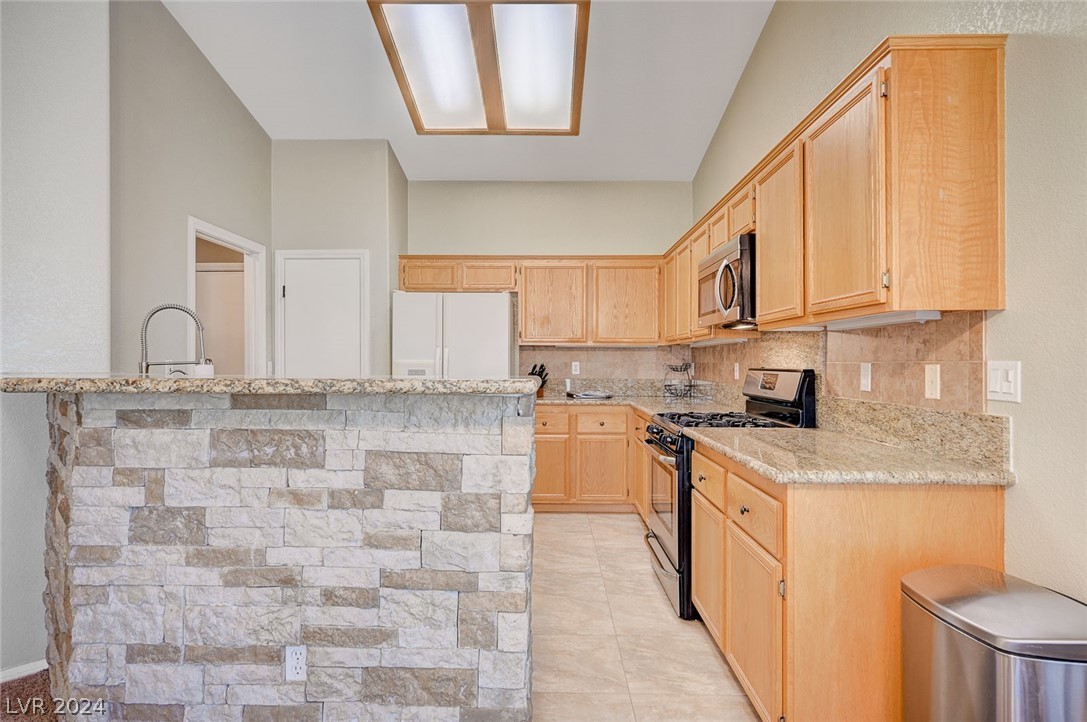 1108 Hutch Court
