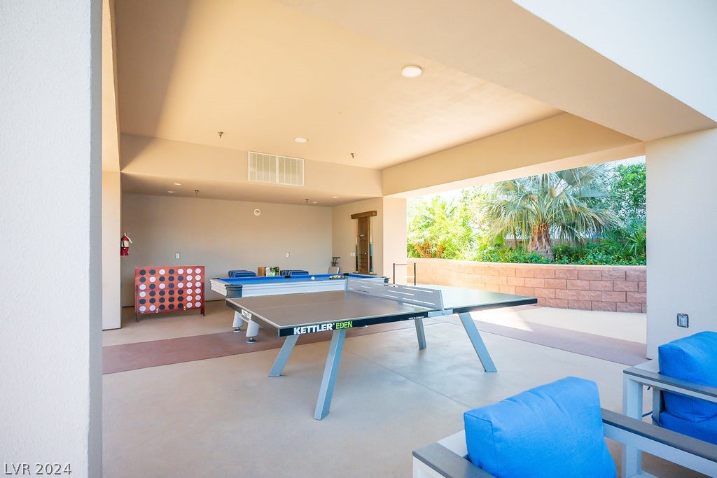 200 West Sahara Avenue 2601