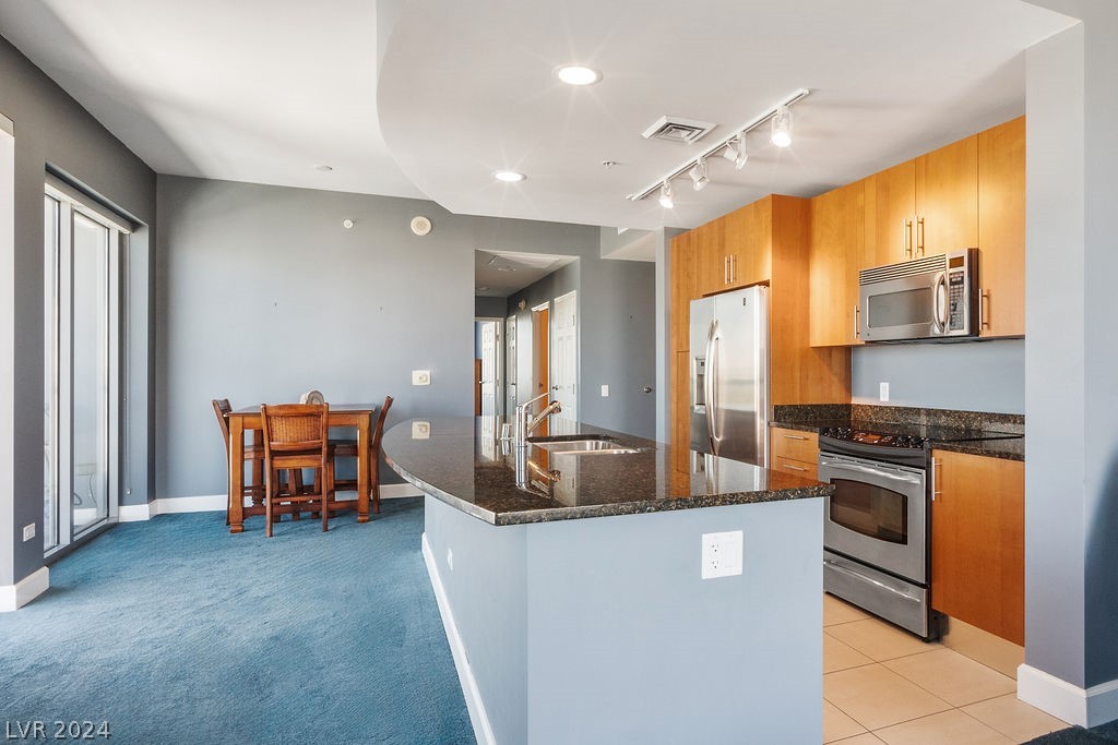 200 West Sahara Avenue 2601