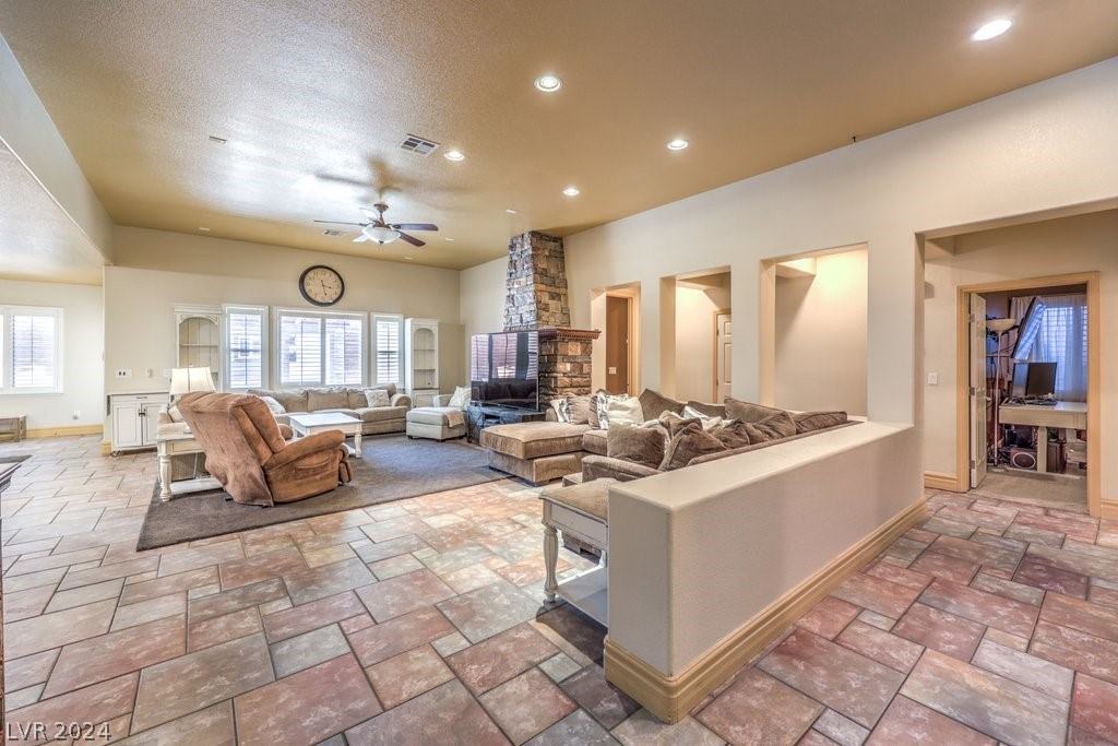 8345 Cupertino Heights Way