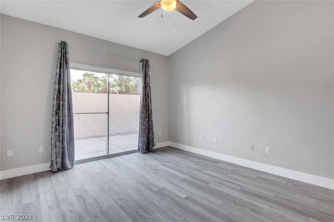 9645 Donner Springs Avenue